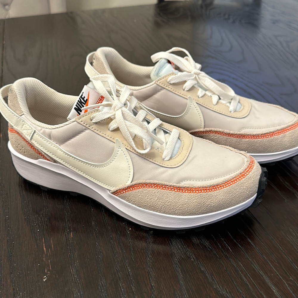 Nike Waffle Debut Men’s Sneakers size 9